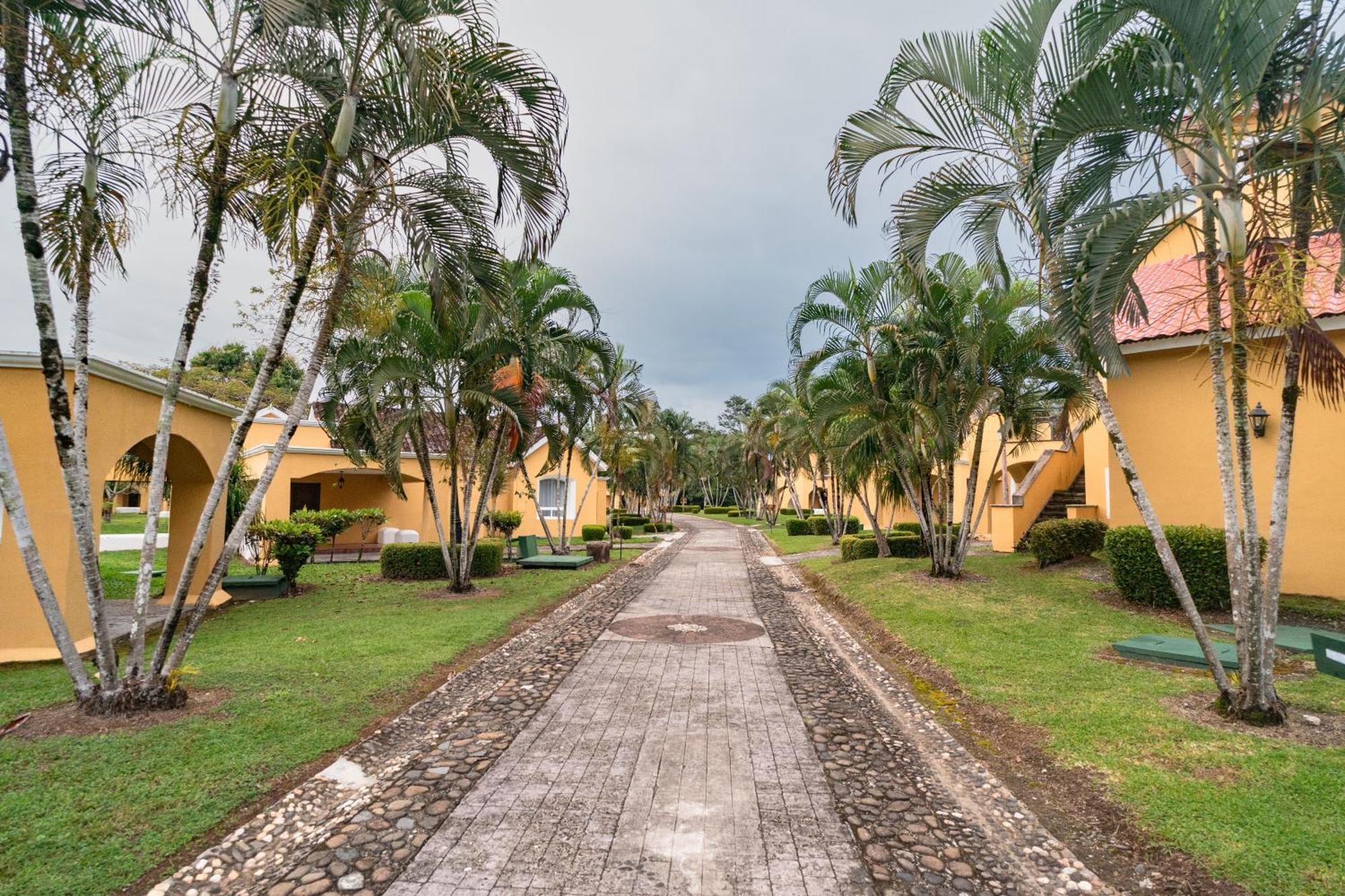 Amatique Bay Hotel Puerto Barrios Exteriér fotografie