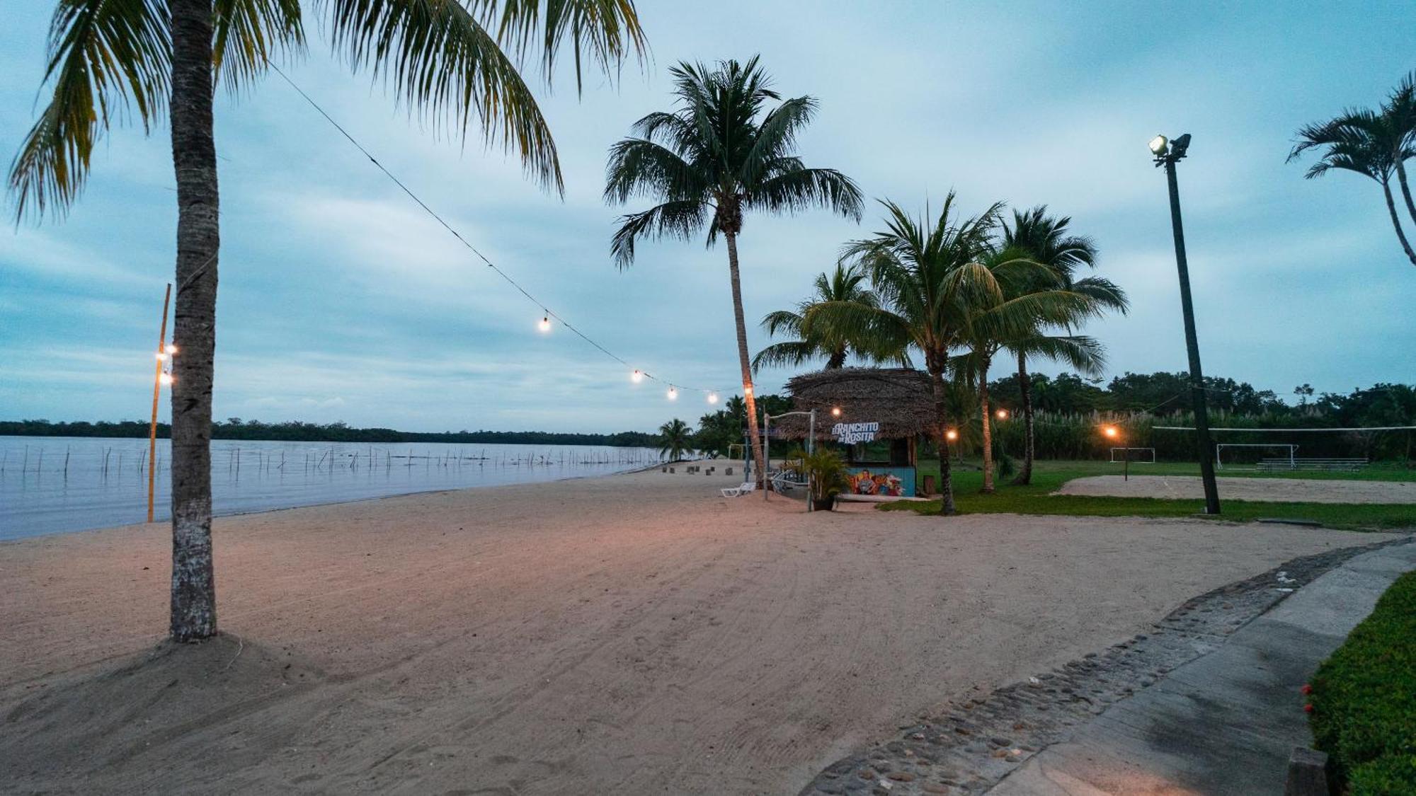 Amatique Bay Hotel Puerto Barrios Exteriér fotografie